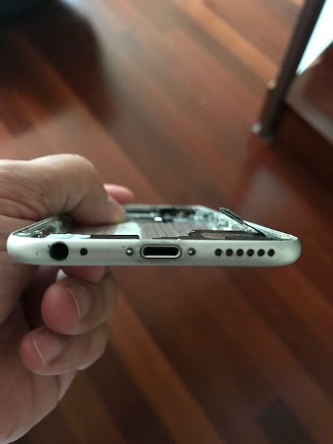 Chassi iPhone 6 silver com peças