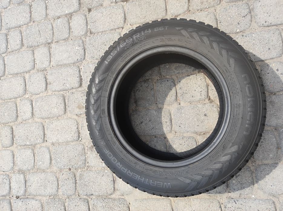185.65.14 jedna opona Nokian WeatherProof  8mm
