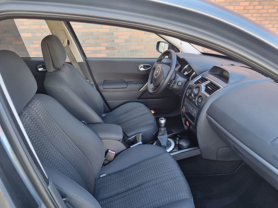 Megane 2 fase 2  frente rs