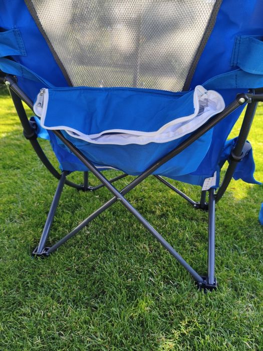 Leżak ogrodowy z parasolem