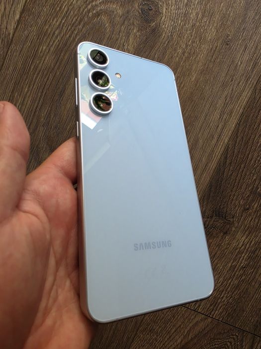 Samsung S24 FE 256 gb Blue