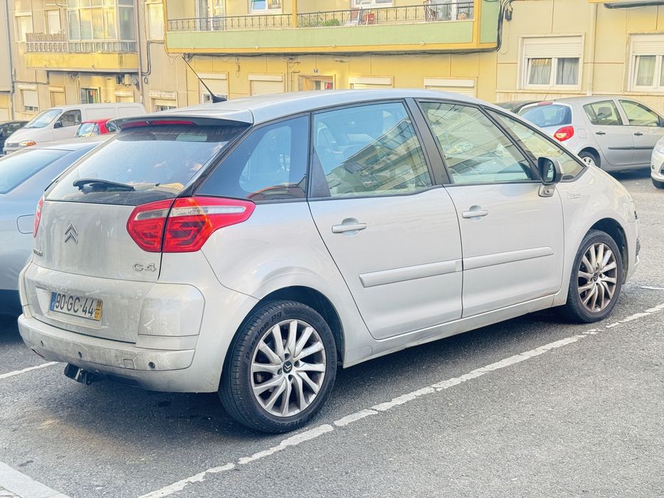 Citroën C4 Picasso 1.6 HDi (2008) — photo 4