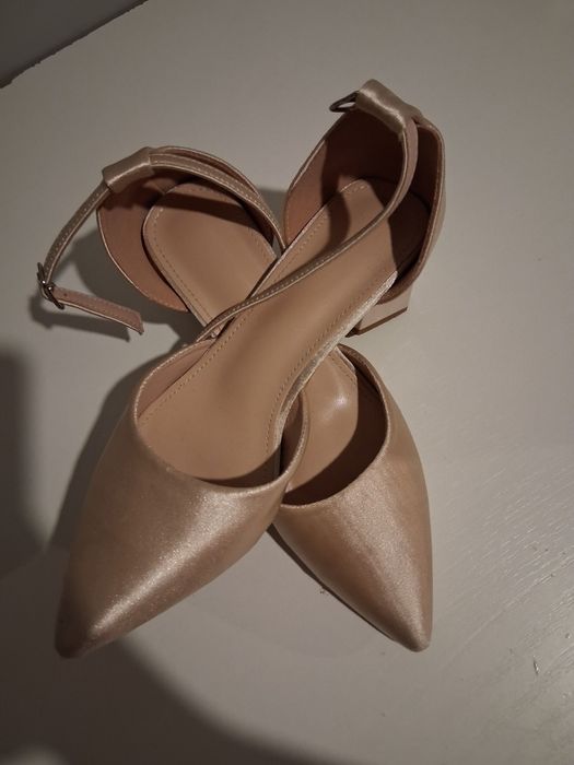 Buty na niskim obcasie