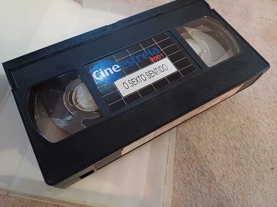 VHS O sexto sentido, c Bruce Willis, Haley Joel Osment, Toni Collette