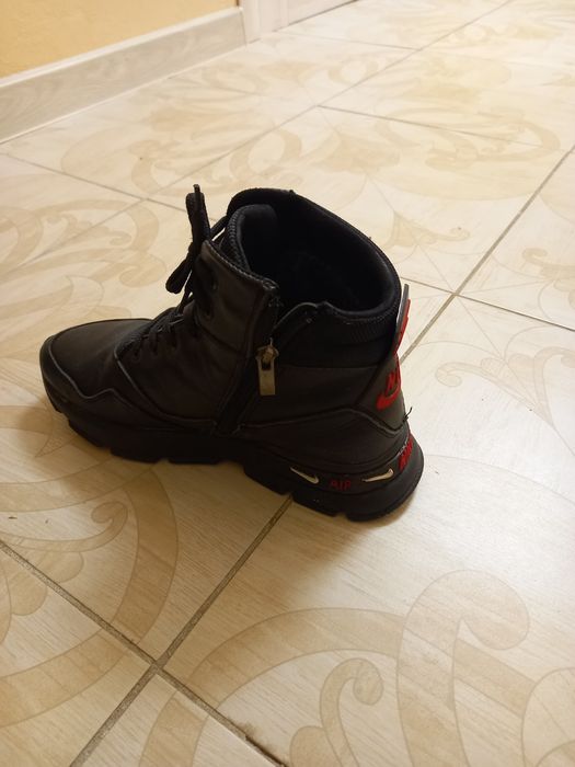 Продам зимові сапоги