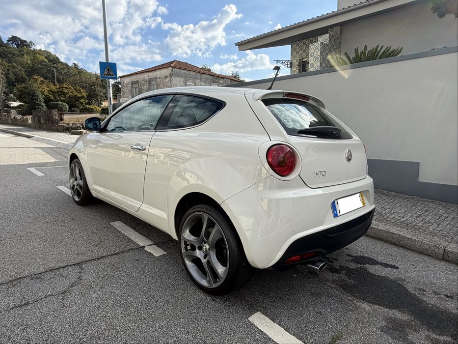 Alfa Romeo Mito 1.3 Multijet — photo 4