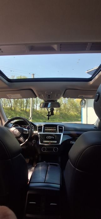 Mercedes Benz ML350