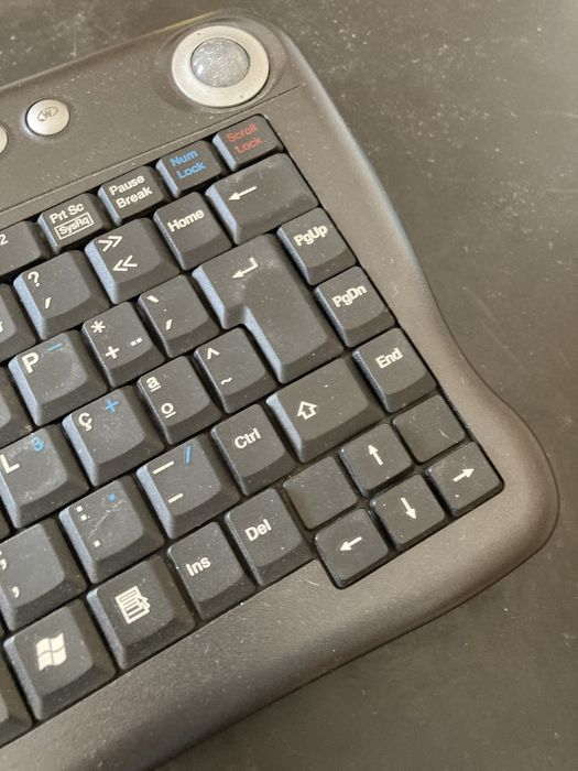 Teclado + controlo de rato Mkplus sem fios