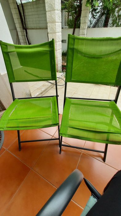 2 cadeiras dobráveis