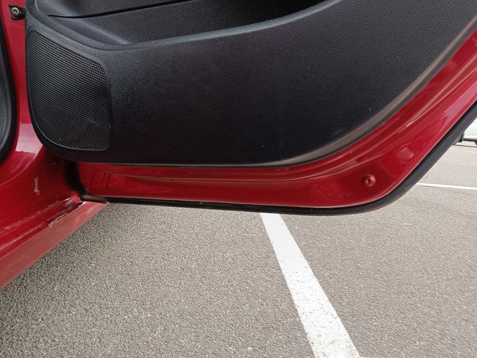 Продам Peugeot 308 2008 року