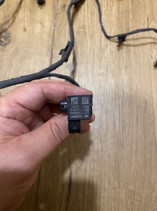 Датчик удара, парковки парктроника  WV Tiguan 2