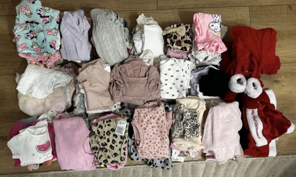 Paka ubranek dla dziewczynki