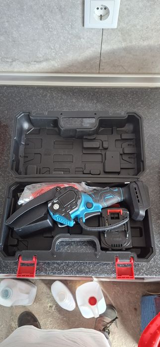 Motosserra a bateria