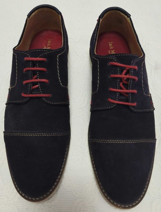 Sapatos Azuis Escuros (Usados uma vez apenas)