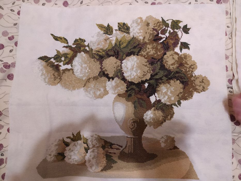 продам вишиті картини