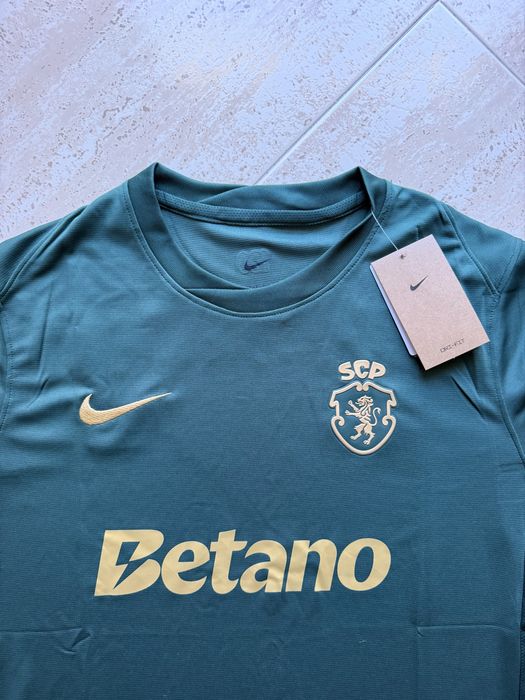 Camisola sporting 120 anos alternativa