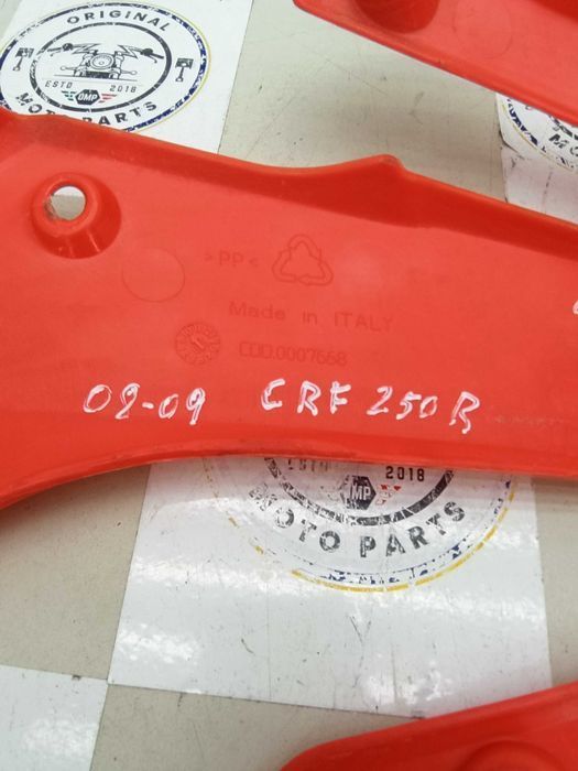 Lateral Honda CRF250R 2004/2012