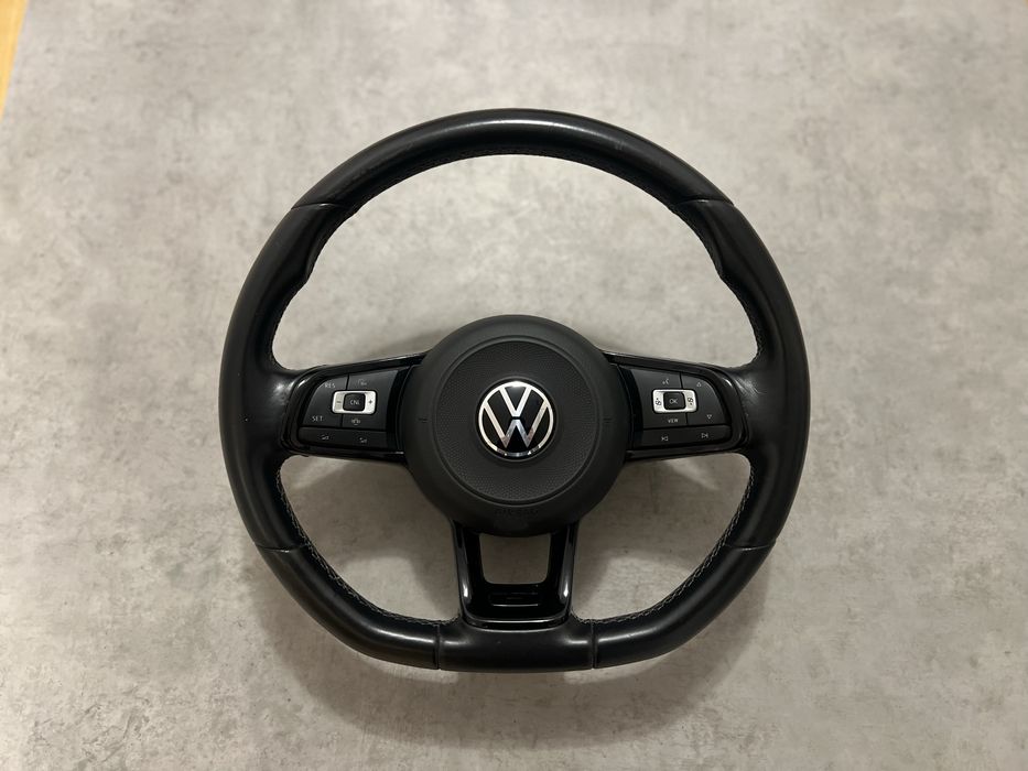 Kierownica Volkswagen R Golf Passat Tiguan T-roc Caddy