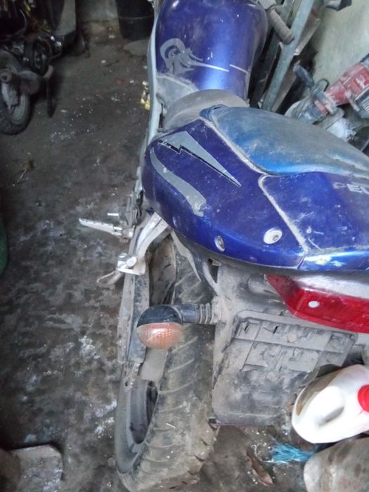 Мотоцикл.пежо.хр6