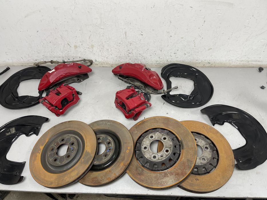 Комплект гальмівних супортів з дисками AUDI Q8 4M 2018-2022