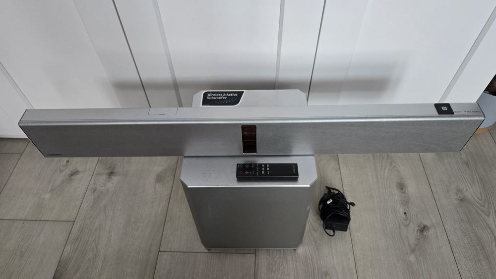 Samsung HW-F751 Soundbar lampowy subwoofer
