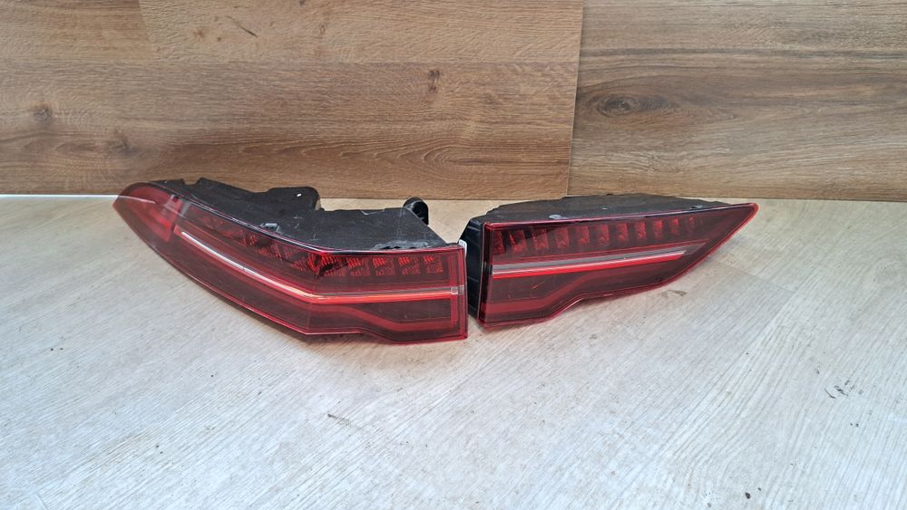 Jaguar I-Pace lampy lampa tylnie tył lewa strona led