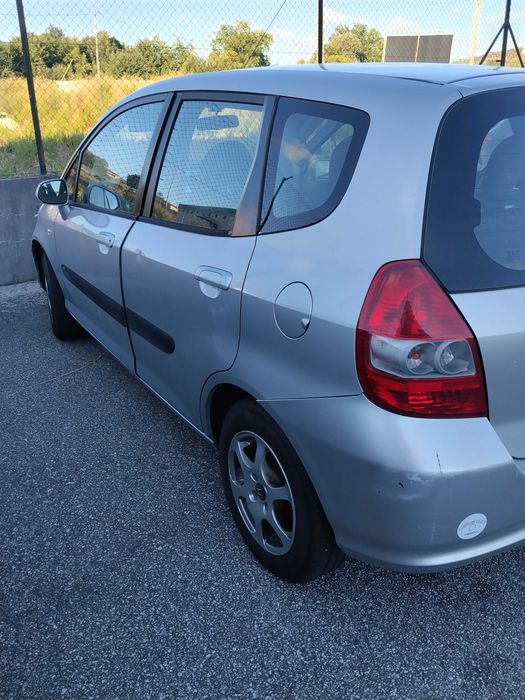 Honda Jazz 1.2 I-DSI, 2004, Econômico e fiável. 211 mil KM