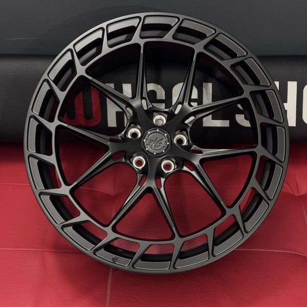 Ковані диски Audi RS6 RSQ8 R22