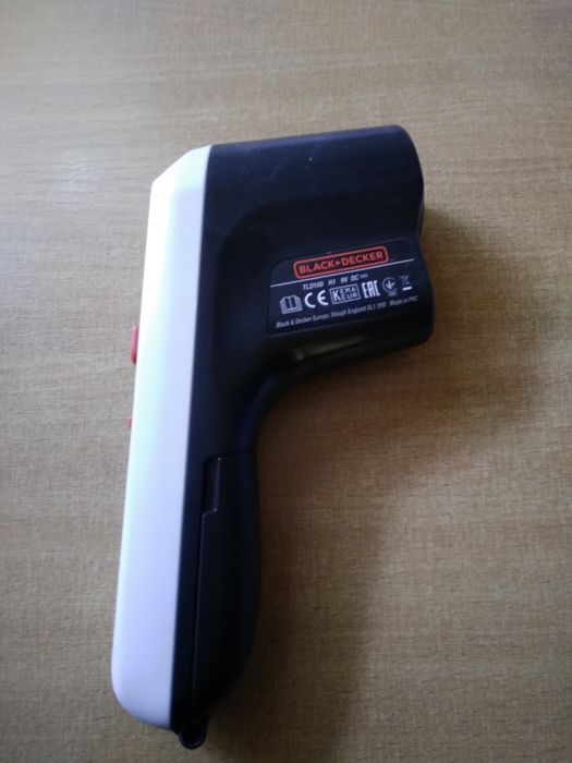 Black & Decker TLD100 detektor, termometr, pirometr