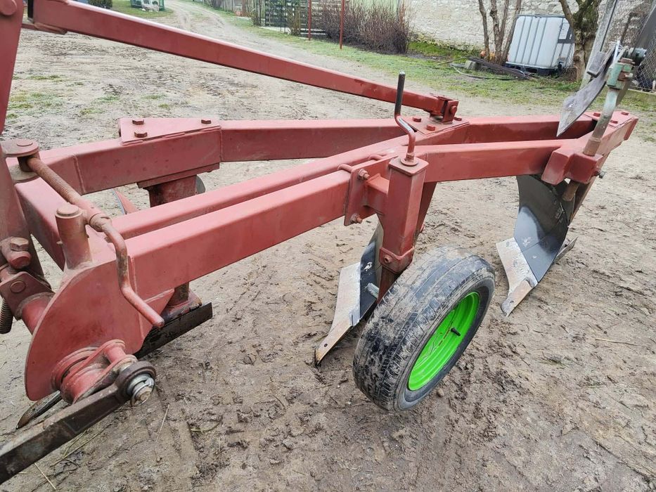 Sprzedam pługi 2019r