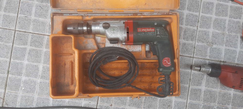 Aparafusadora Metabo SBE 2000