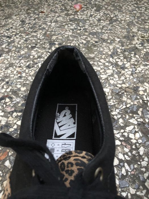 Vans leopard 41 size