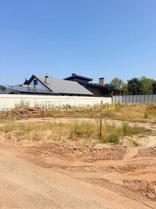 Продаж земельної ділянки біля озера. Конче-Заспа. Козин.