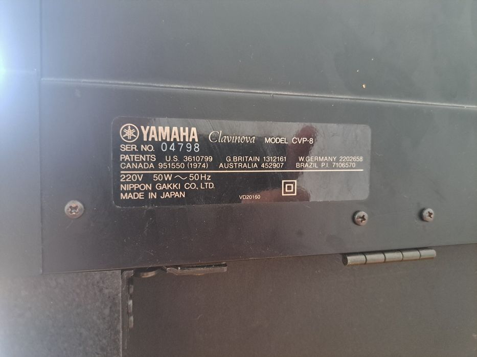 Yamaha clavinova CVP-8 цифрове піаніно