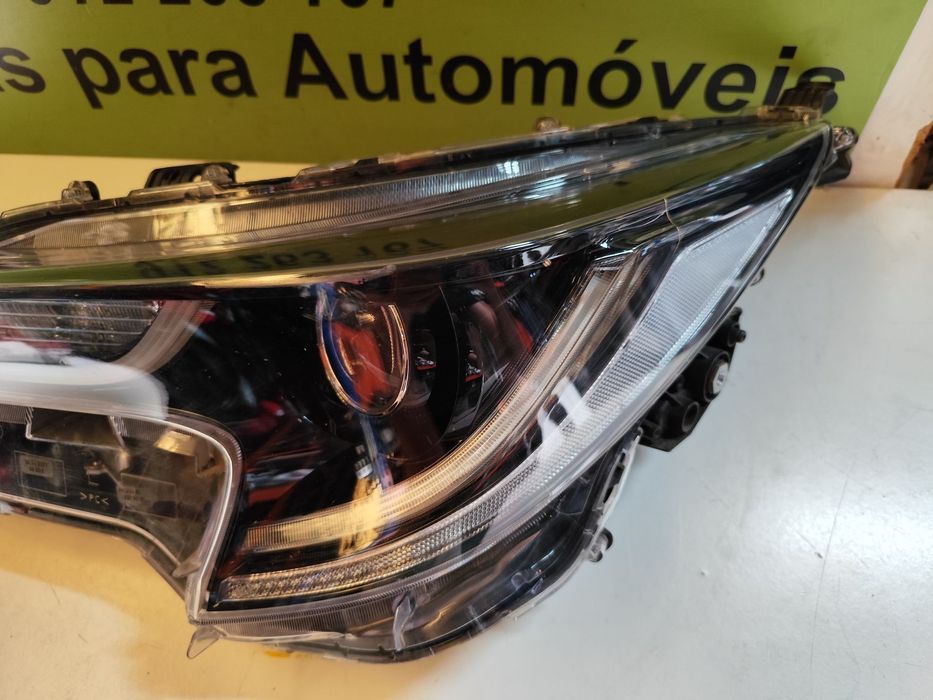TOYOTA COROLLA E21 FAROL LED - FF714