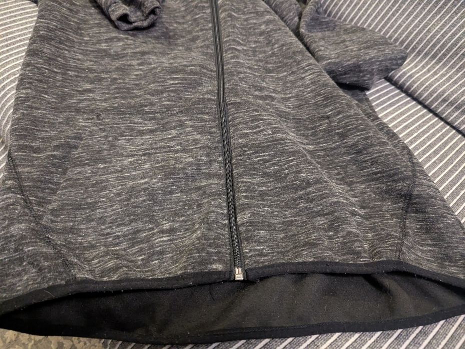 Bluza szara z kapturem r. M Athletic Div.