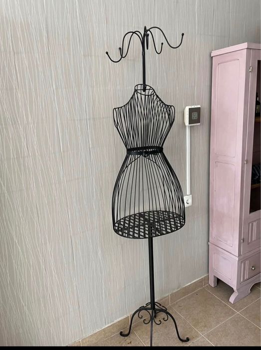 Cabide de entrada em ferro