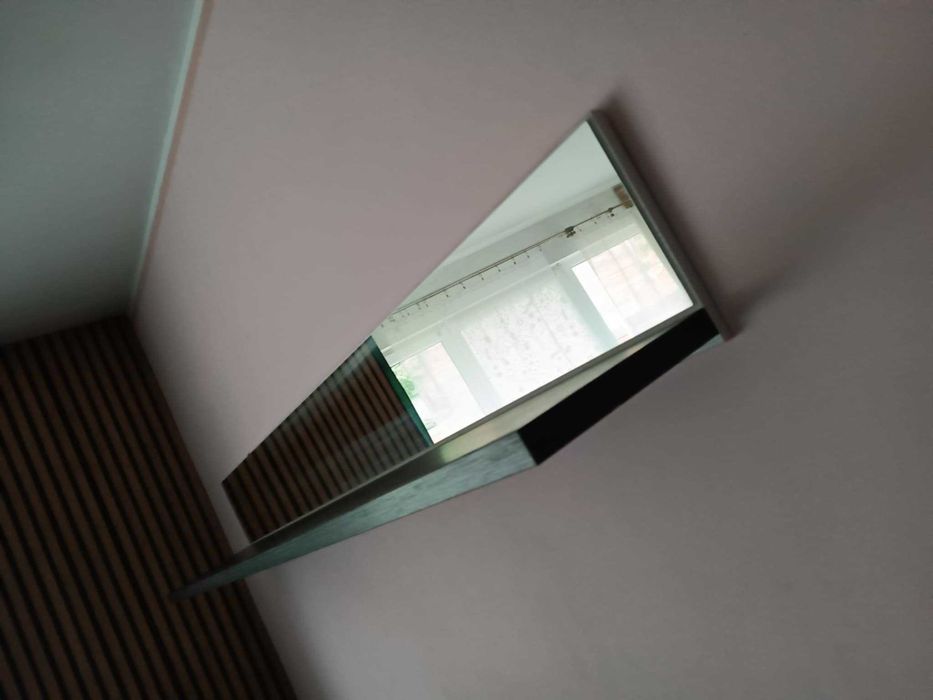 Wisząca pólka z lustrem - Antwerpen