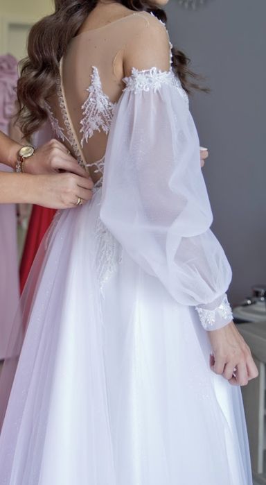Sprzedam Suknie Ślubną szytą na miarę Wzrost 165cm!
