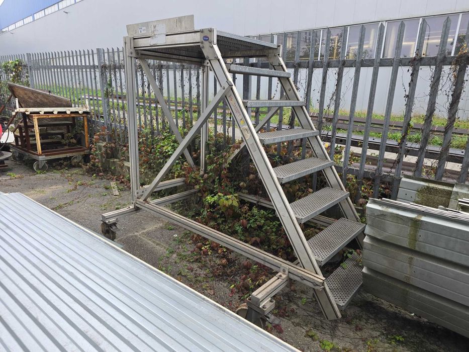 Podesty i schody aluminiowe Krause