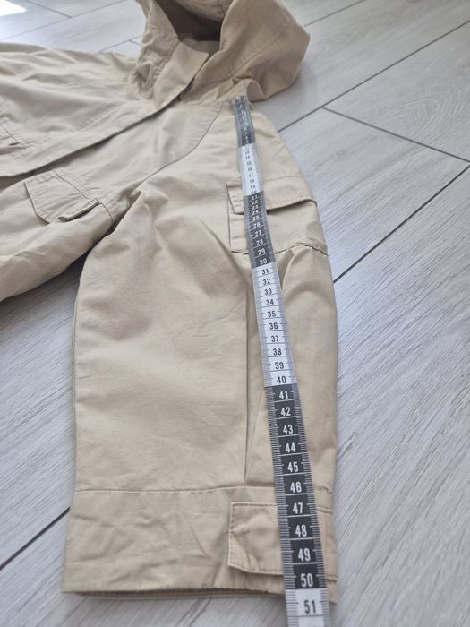 Легка куртка Zara 130 см