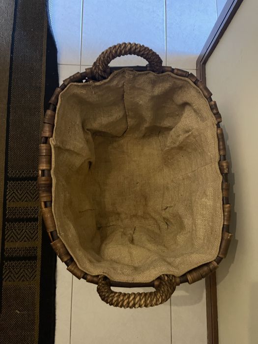 Cesta de madeira
