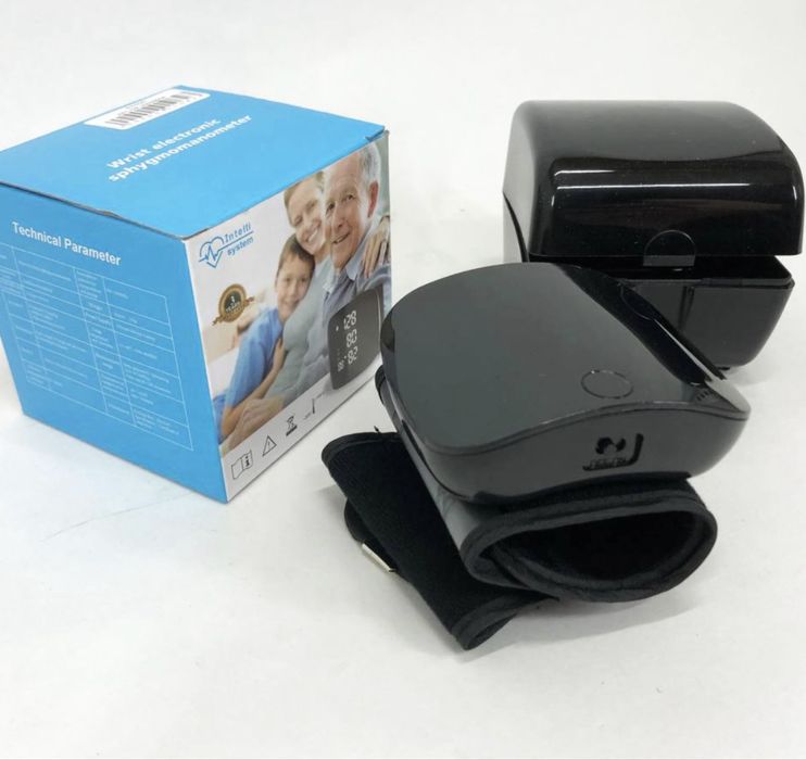 Тонометр на зап’ястя акумуляторний USB-C з пам’яттю. На запястье.