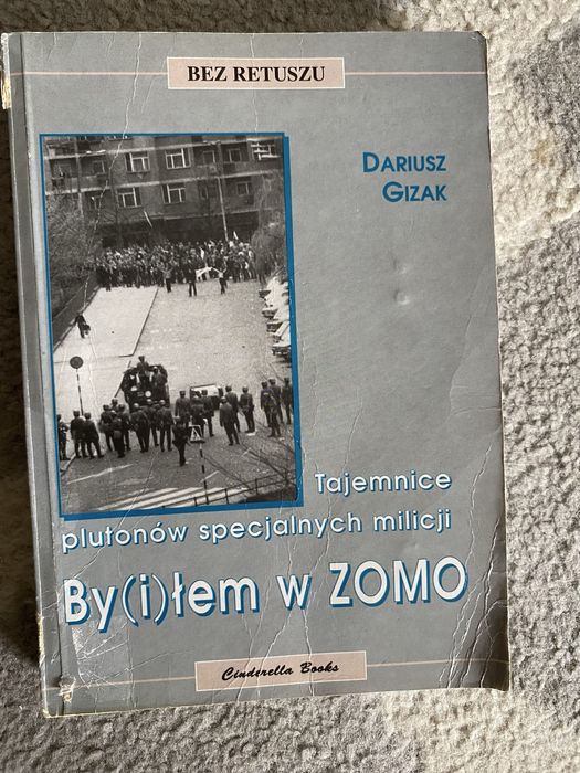 Kuna za kaloryferem. Adam Wajrak, Nuria Fernandez