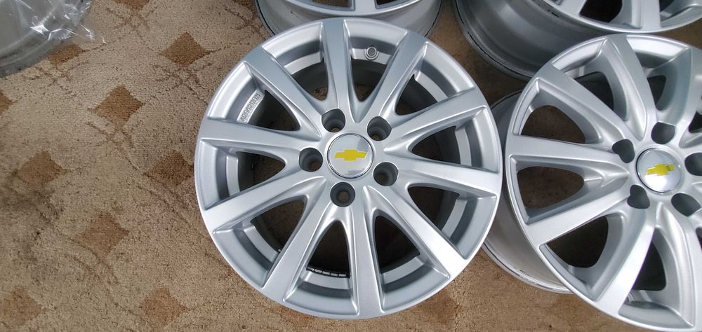 Диски 5 105 R15 Chevrolet Aveo, Cruze, Sonic, 6J, ET 37, ЦО 56,6