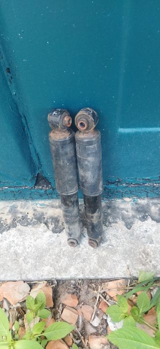 Амортизатор задний Киа Церато 2