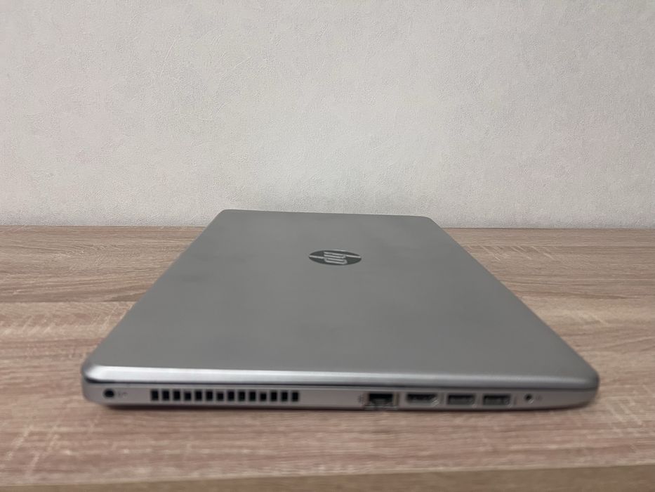 ноутбук HP 250 G6 i3-6006 8/128Gb нова акб