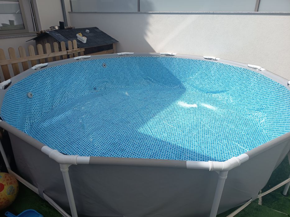 Piscina + manta térmica+ cobertura