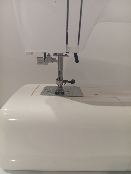 Швейна машина Janome Dress Code