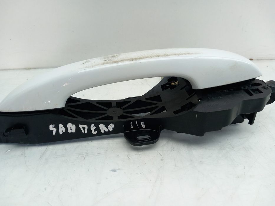 Puxador porta trás esquerdo DACIA Sandero III